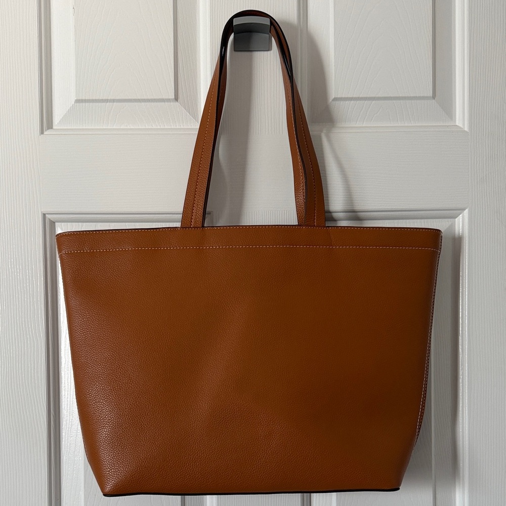 EUC - Vera Bradley Cognac Brown Faux Leather Tote